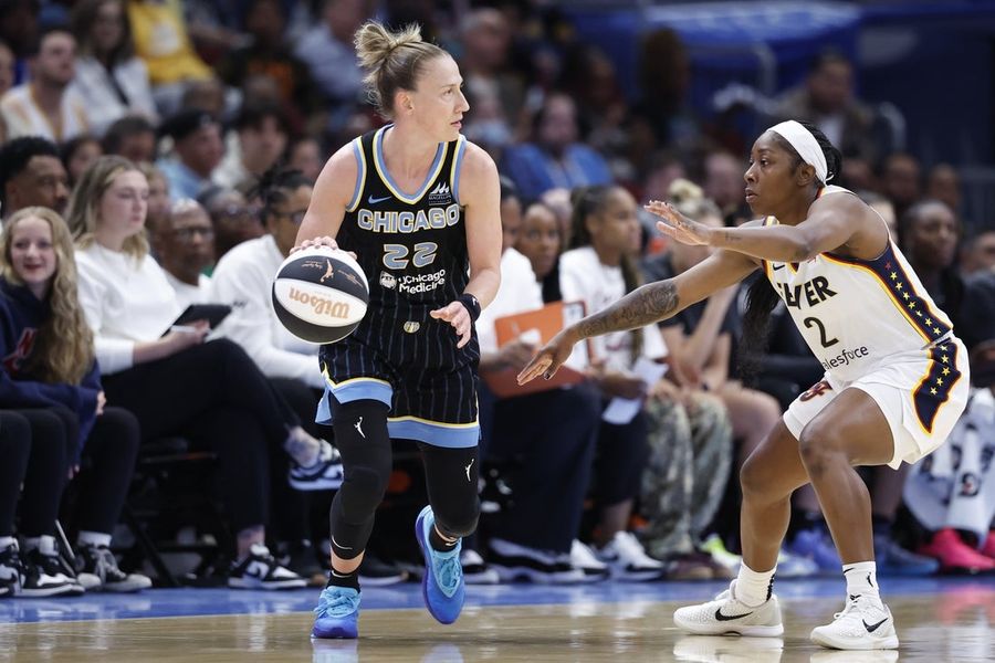 WNBA: Indiana Fever at Chicago Sky